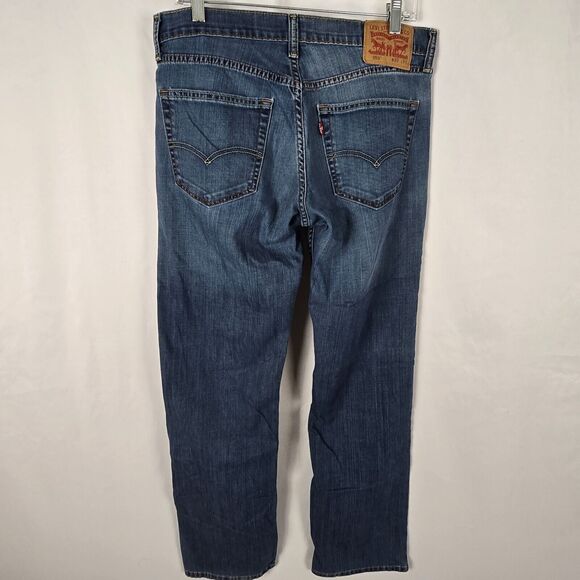Levi's 559 Jeans Men's 34 x 31 (tag 32 x 34) Blue Dark Wash Relaxed Straight - Picture 5 of 16
